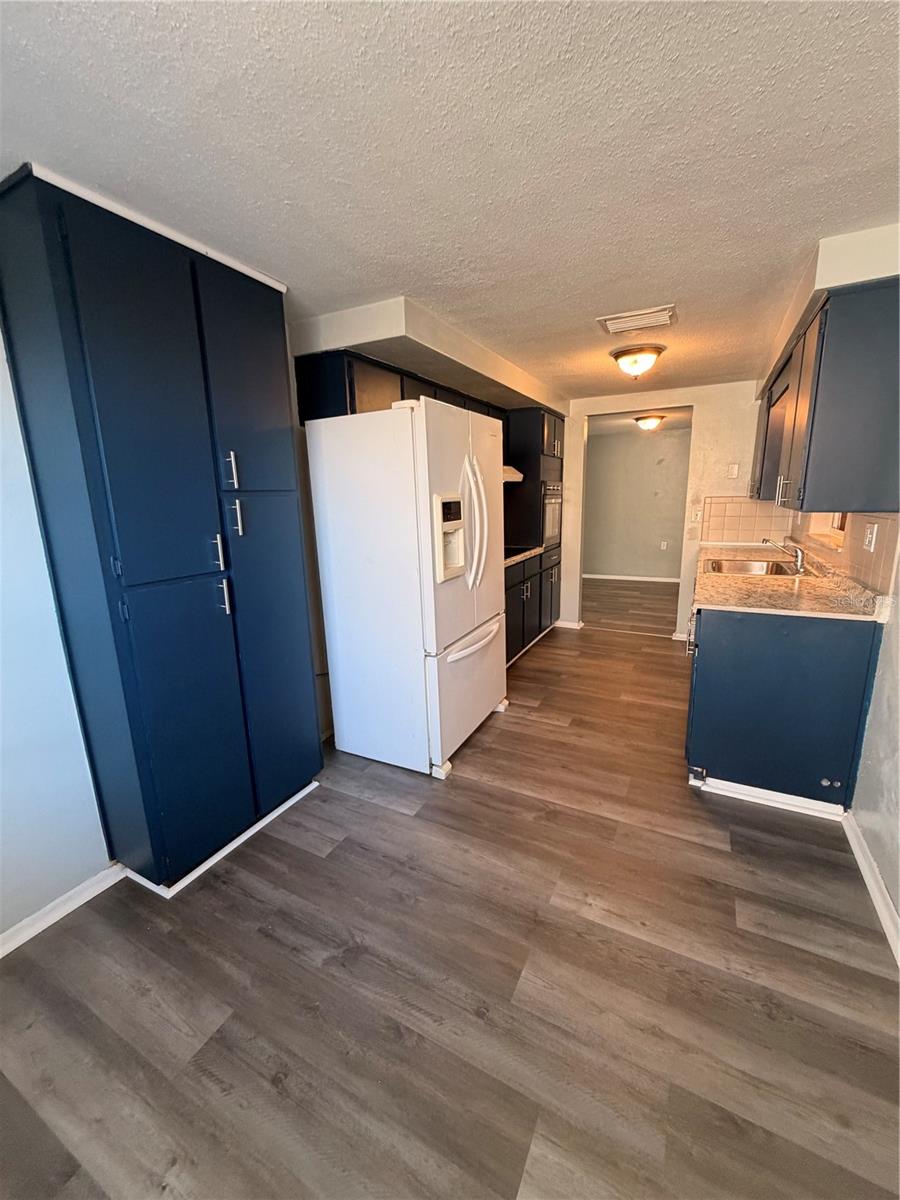 5604 CHEYENNE DR — photo 5