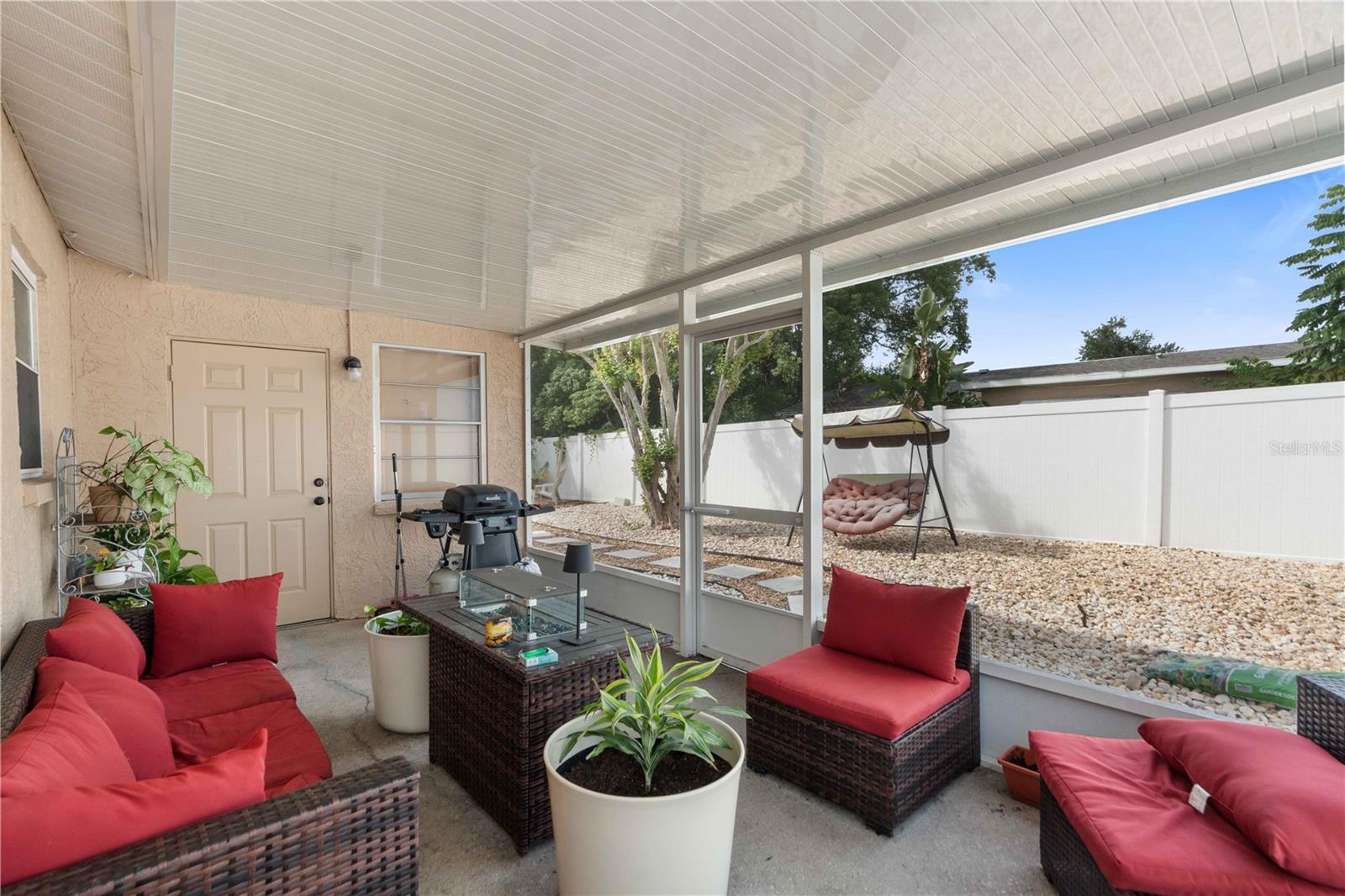 7735 HAWTHORN DR — photo 16