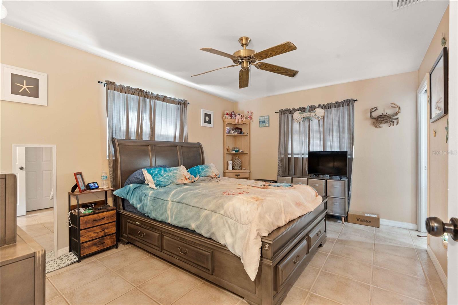 7735 HAWTHORN DR — photo 7