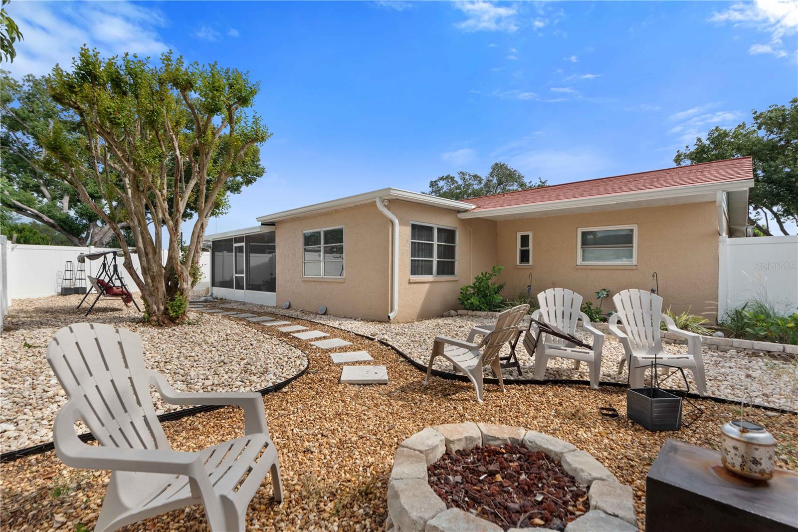 7735 HAWTHORN DR — photo 18
