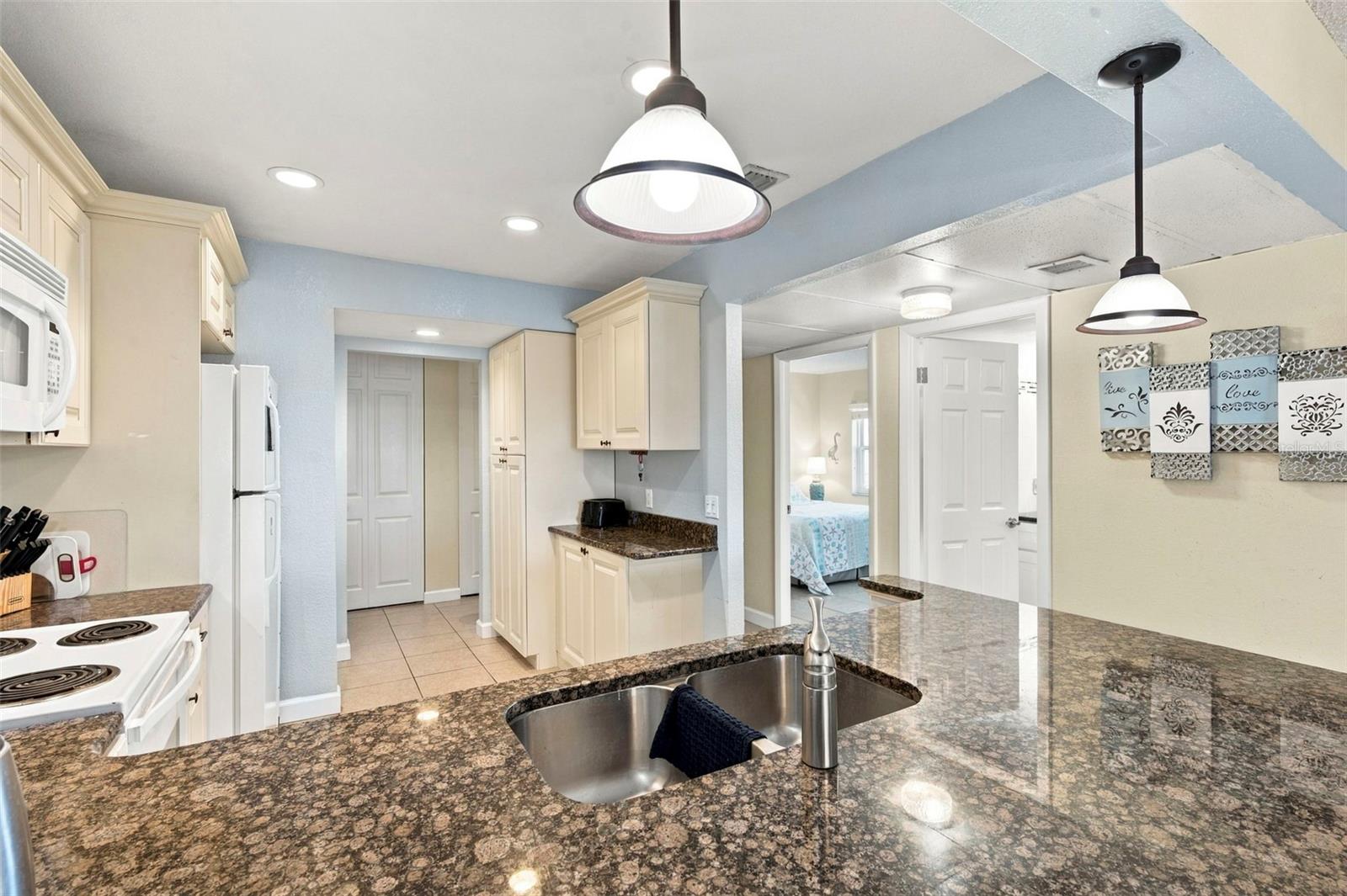 13000 GULF LN #201 — photo 16