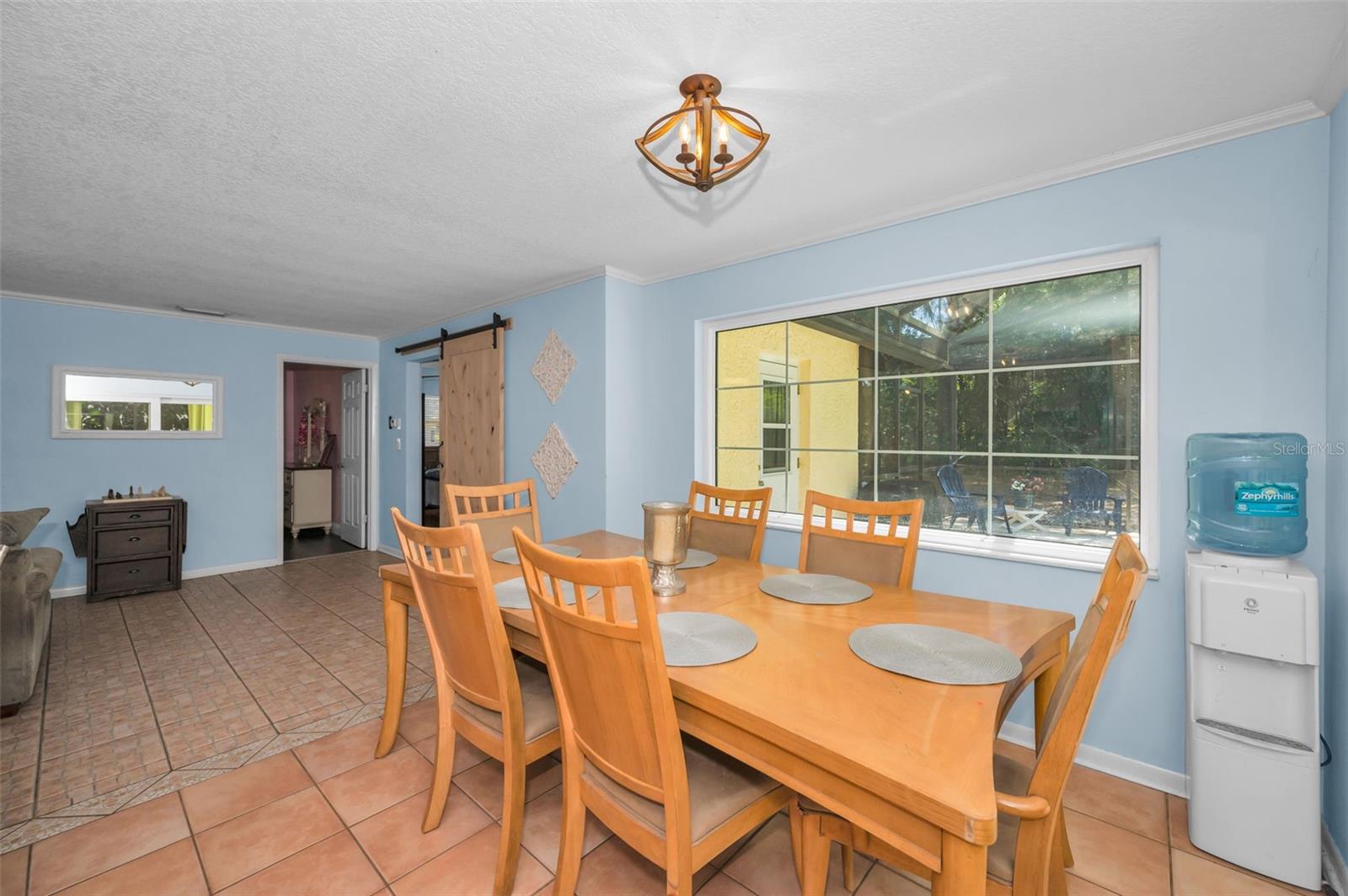 520 SANDY HOOK RD — photo 12