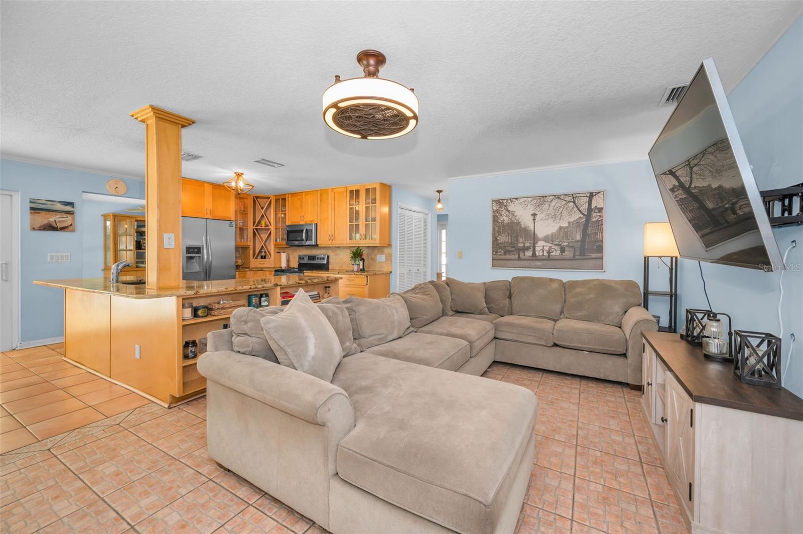 520 SANDY HOOK RD — photo 16