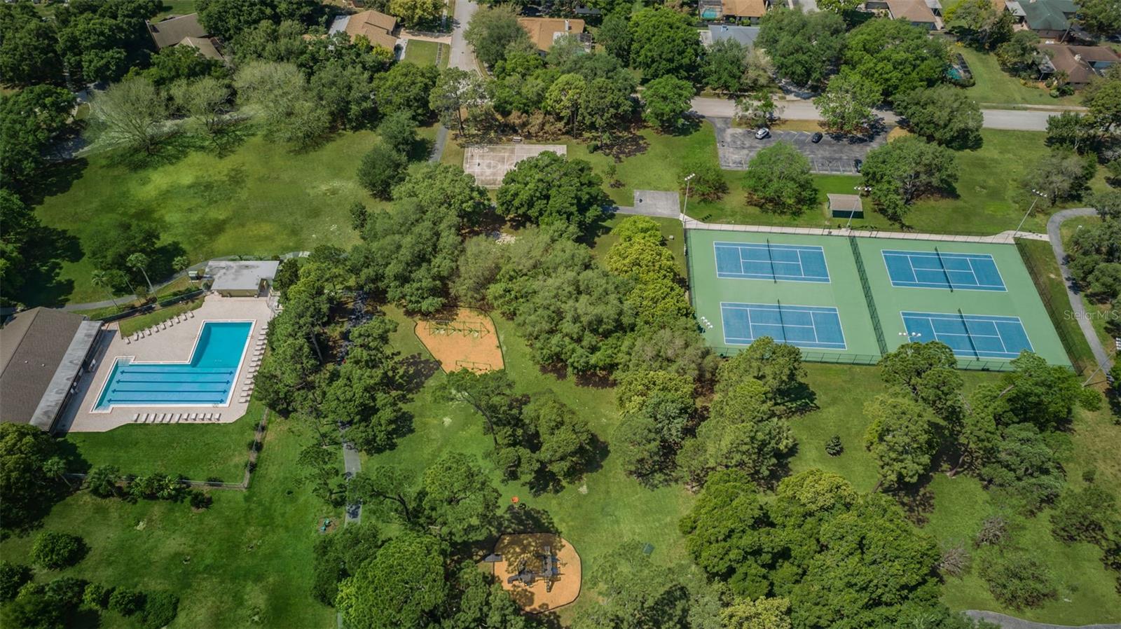 520 SANDY HOOK RD — photo 69