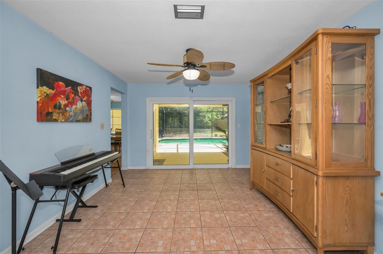 520 SANDY HOOK RD — photo 23