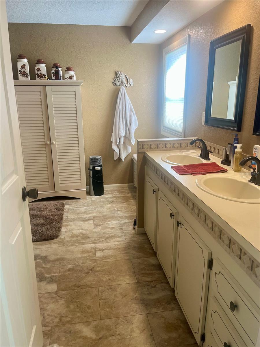 312 MARINER DR — photo 12