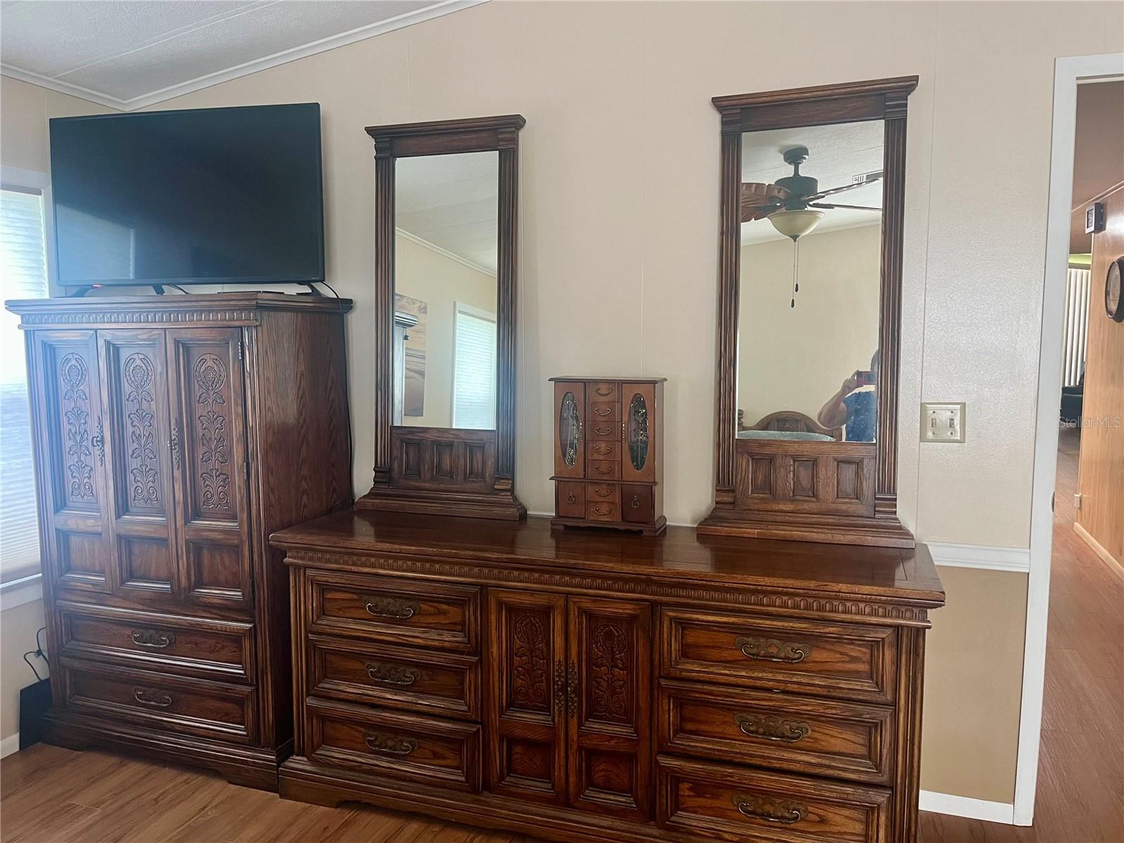 312 MARINER DR — photo 17