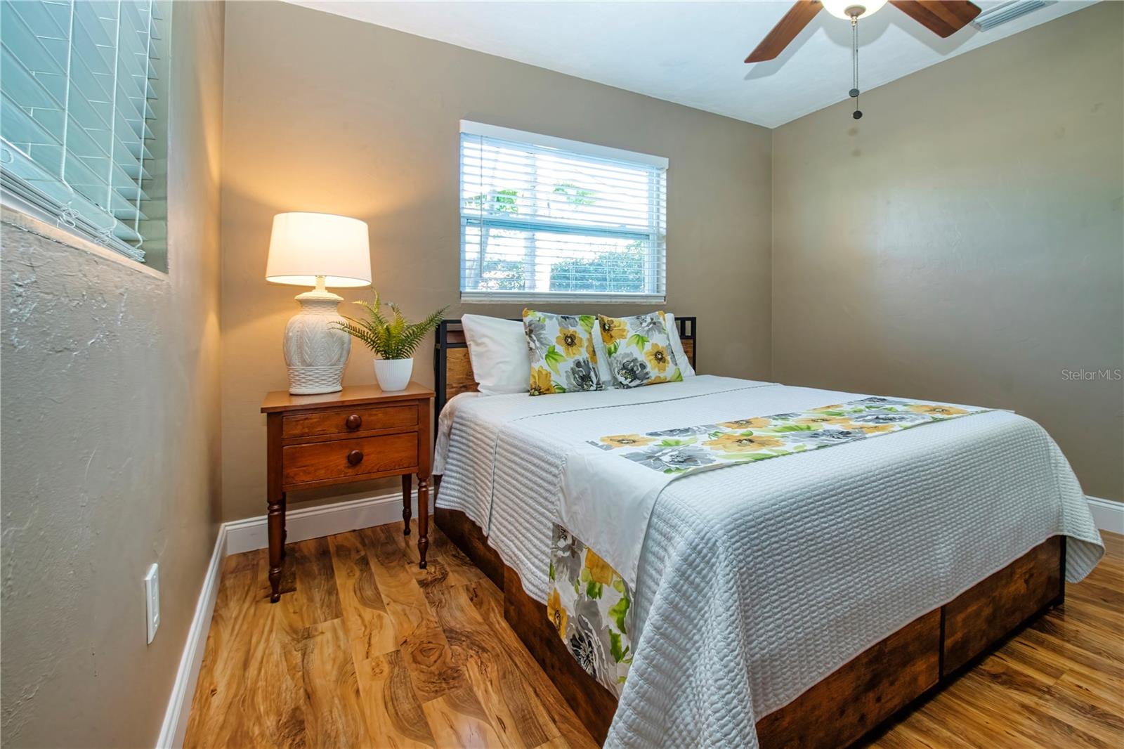 5745 SAVANNAH DR — photo 33