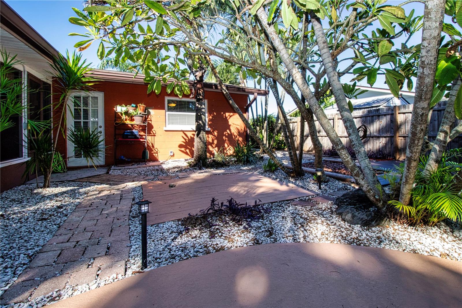 5745 SAVANNAH DR — photo 47