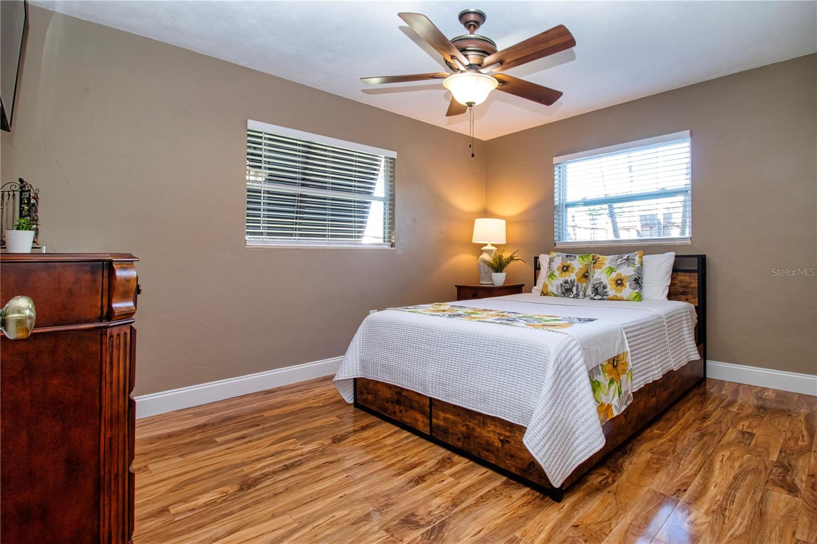 5745 SAVANNAH DR — photo 28