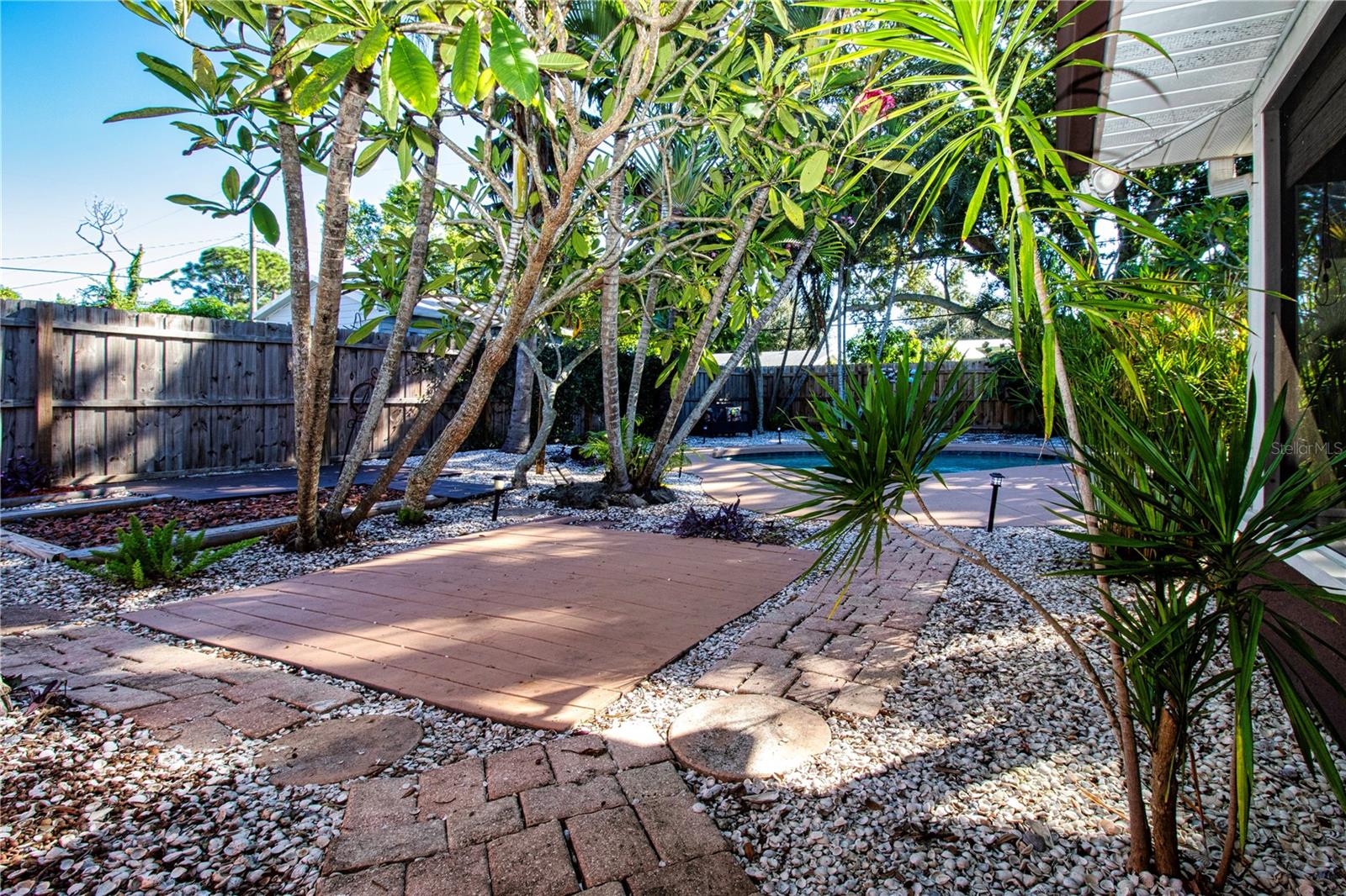 5745 SAVANNAH DR — photo 49