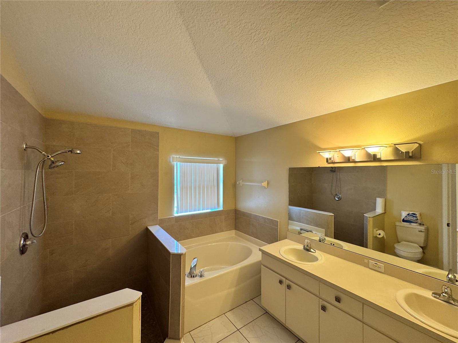 4707 RAMSHEAD DR — photo 22