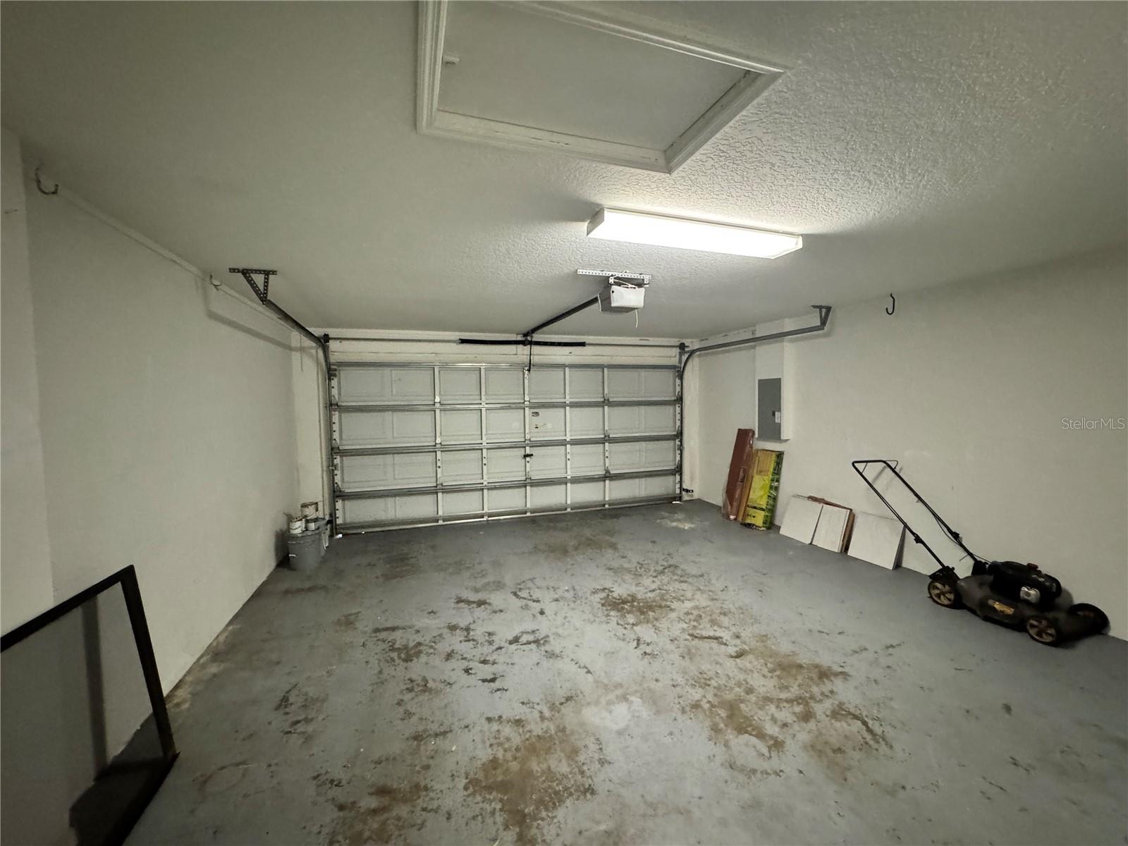 4707 RAMSHEAD DR — photo 39