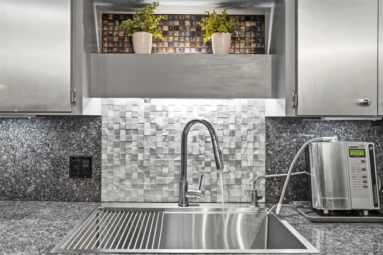 1 BEACH DR SE #2712 — photo 23
