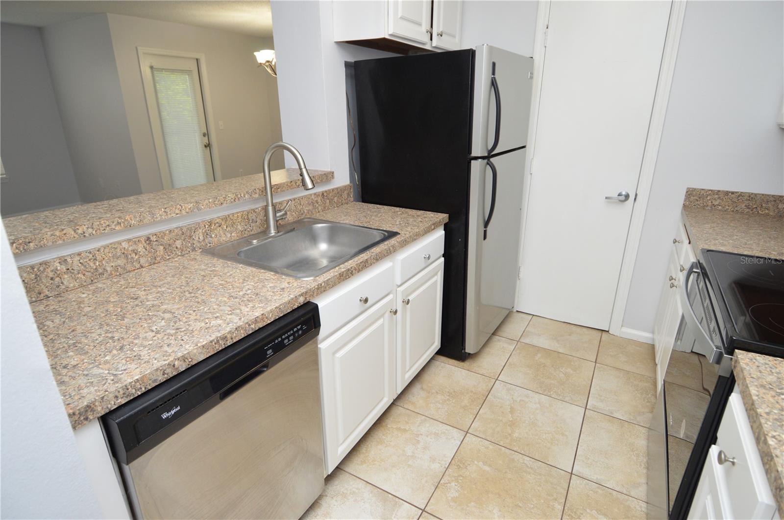11901 4TH ST N #2208 — photo 9