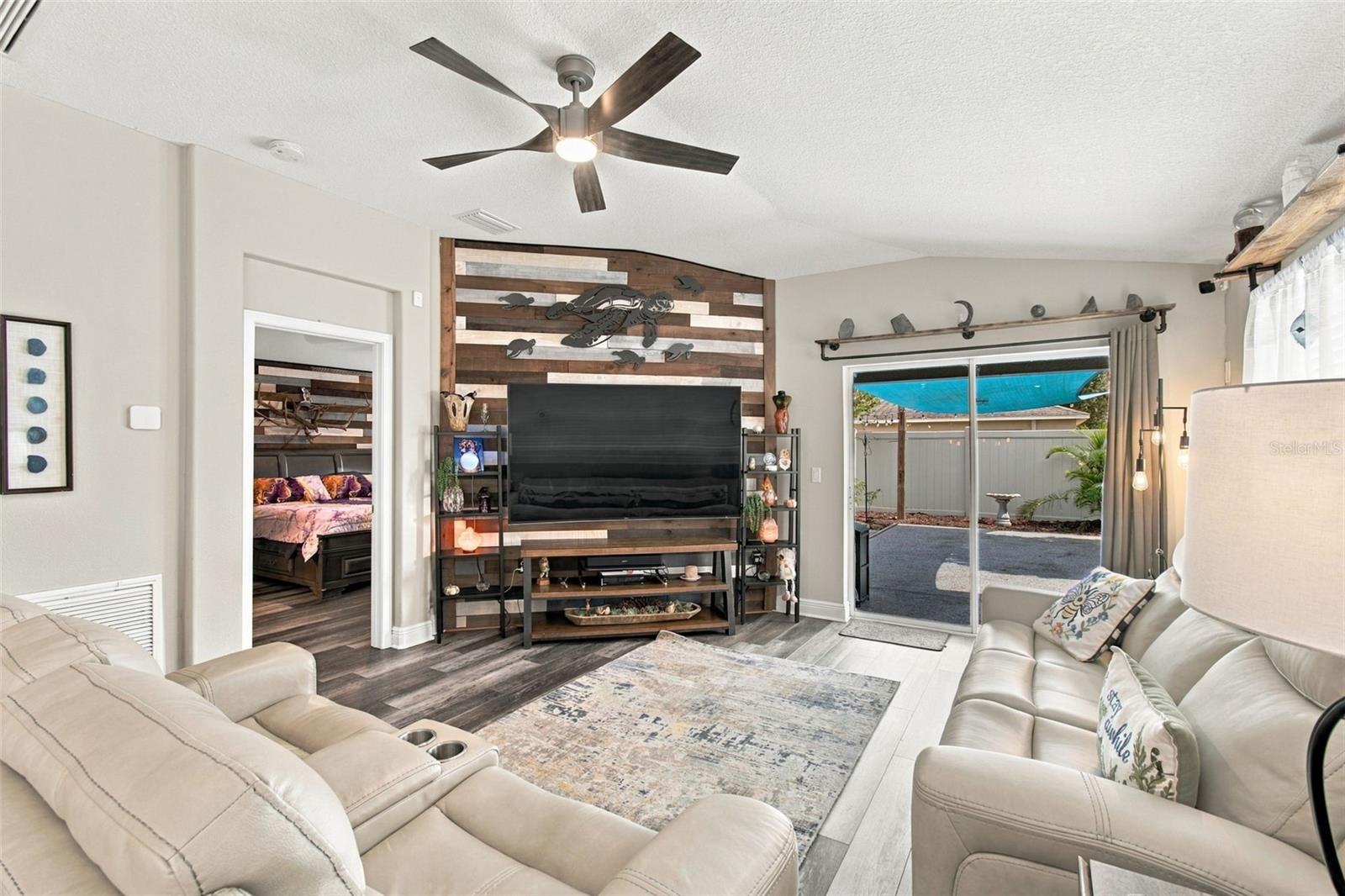 15412 QUAIL WOODS PL — photo 25