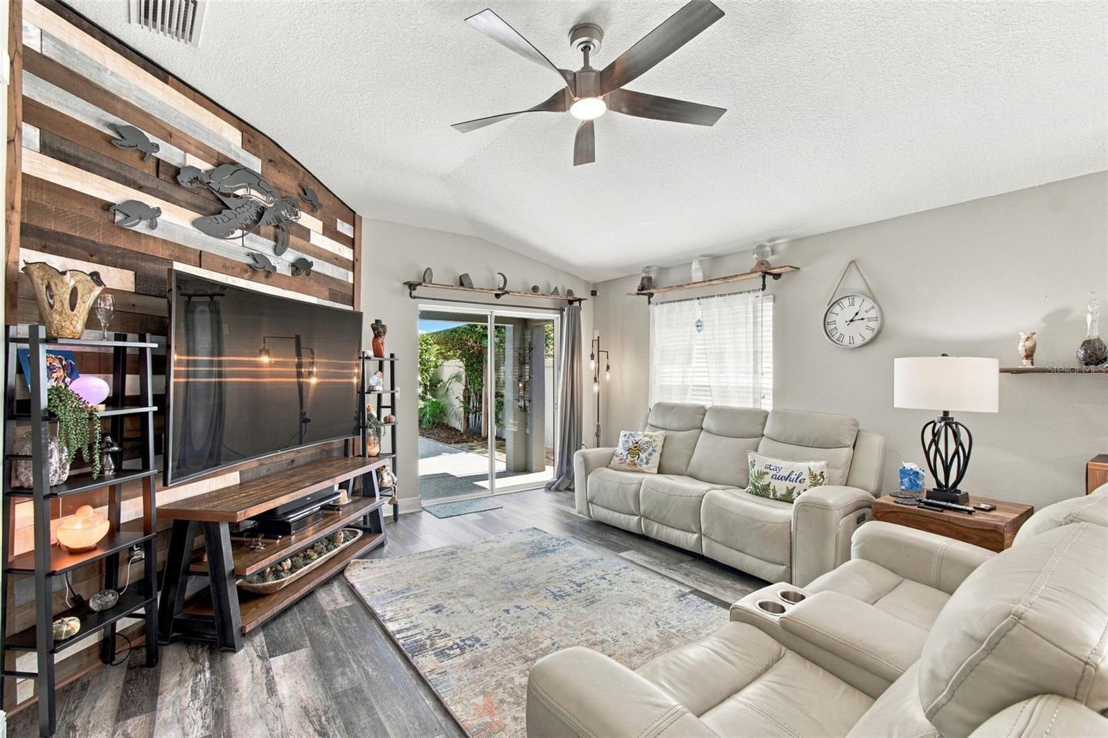 15412 QUAIL WOODS PL — photo 24
