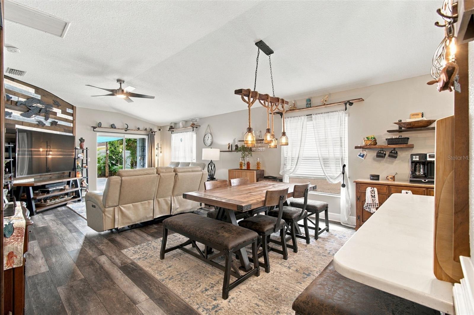 15412 QUAIL WOODS PL — photo 12