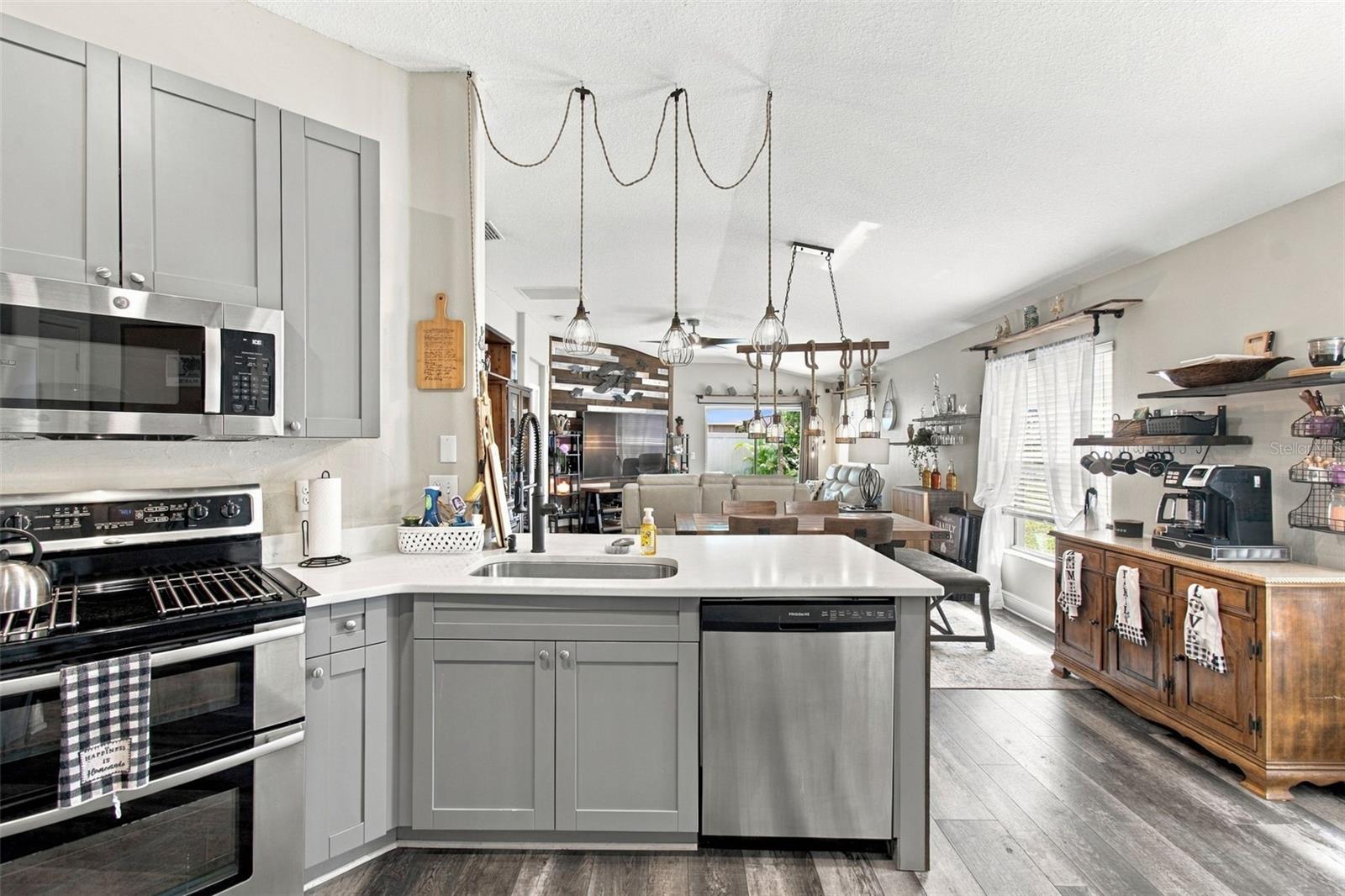 15412 QUAIL WOODS PL — photo 22