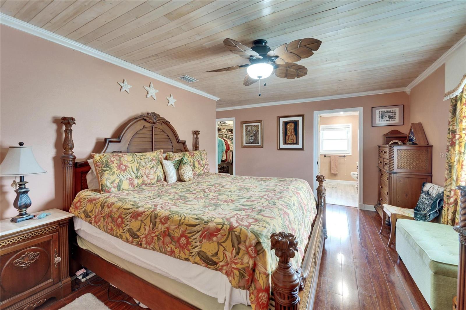 1710 NEW BEDFORD DR — photo 13