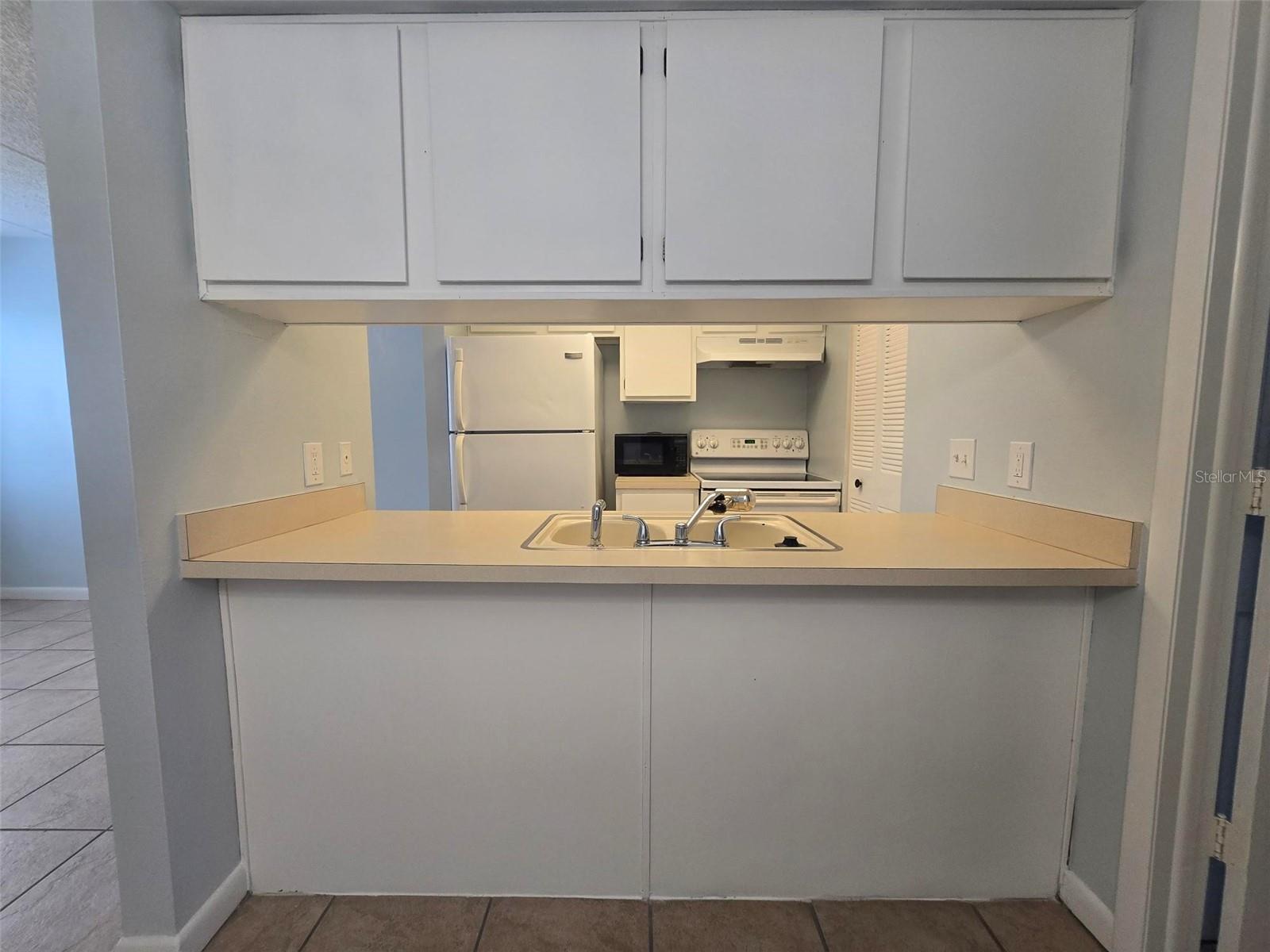 4922 W GANDY BLVD #G102 — photo 7