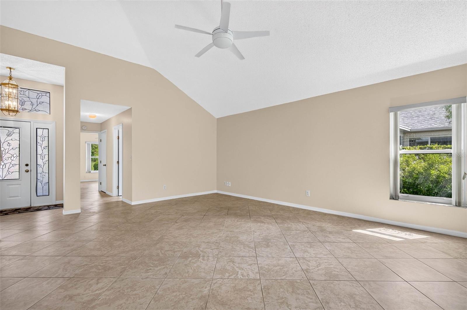 1704 TREMONT CT — photo 12