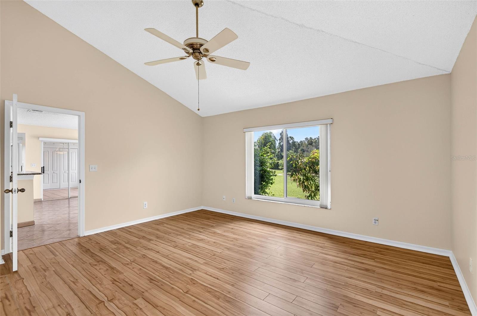 1704 TREMONT CT — photo 26