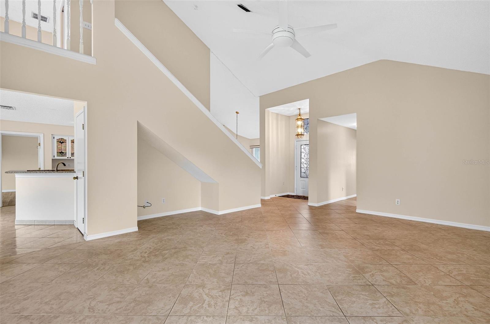 1704 TREMONT CT — photo 11