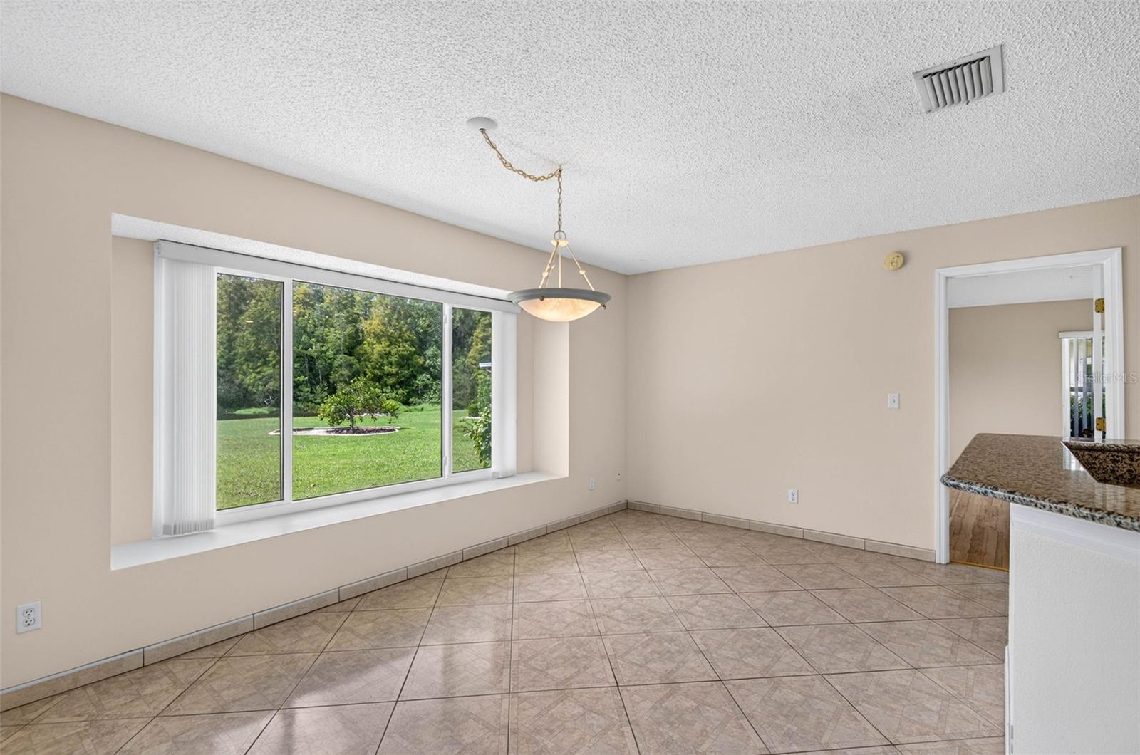 1704 TREMONT CT — photo 21