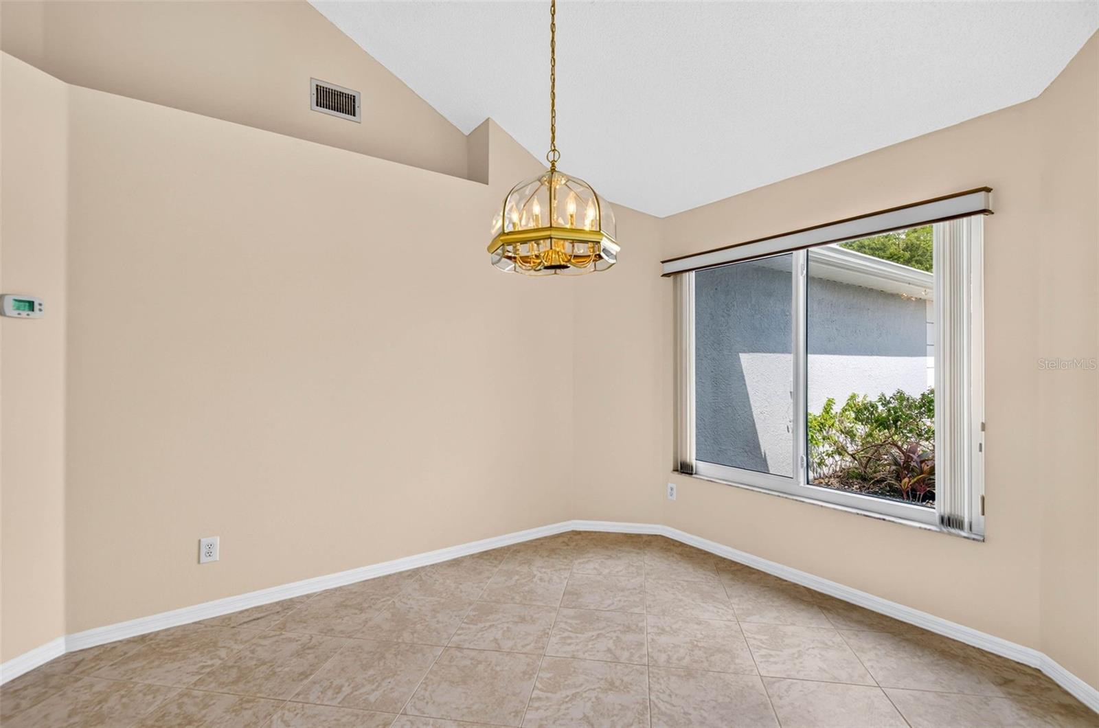 1704 TREMONT CT — photo 14