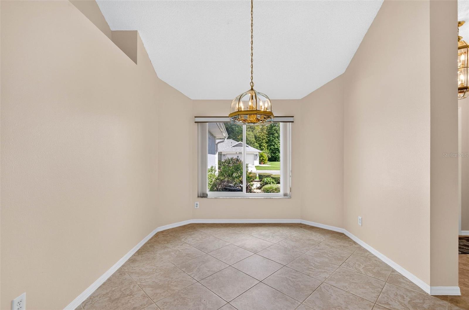 1704 TREMONT CT — photo 13