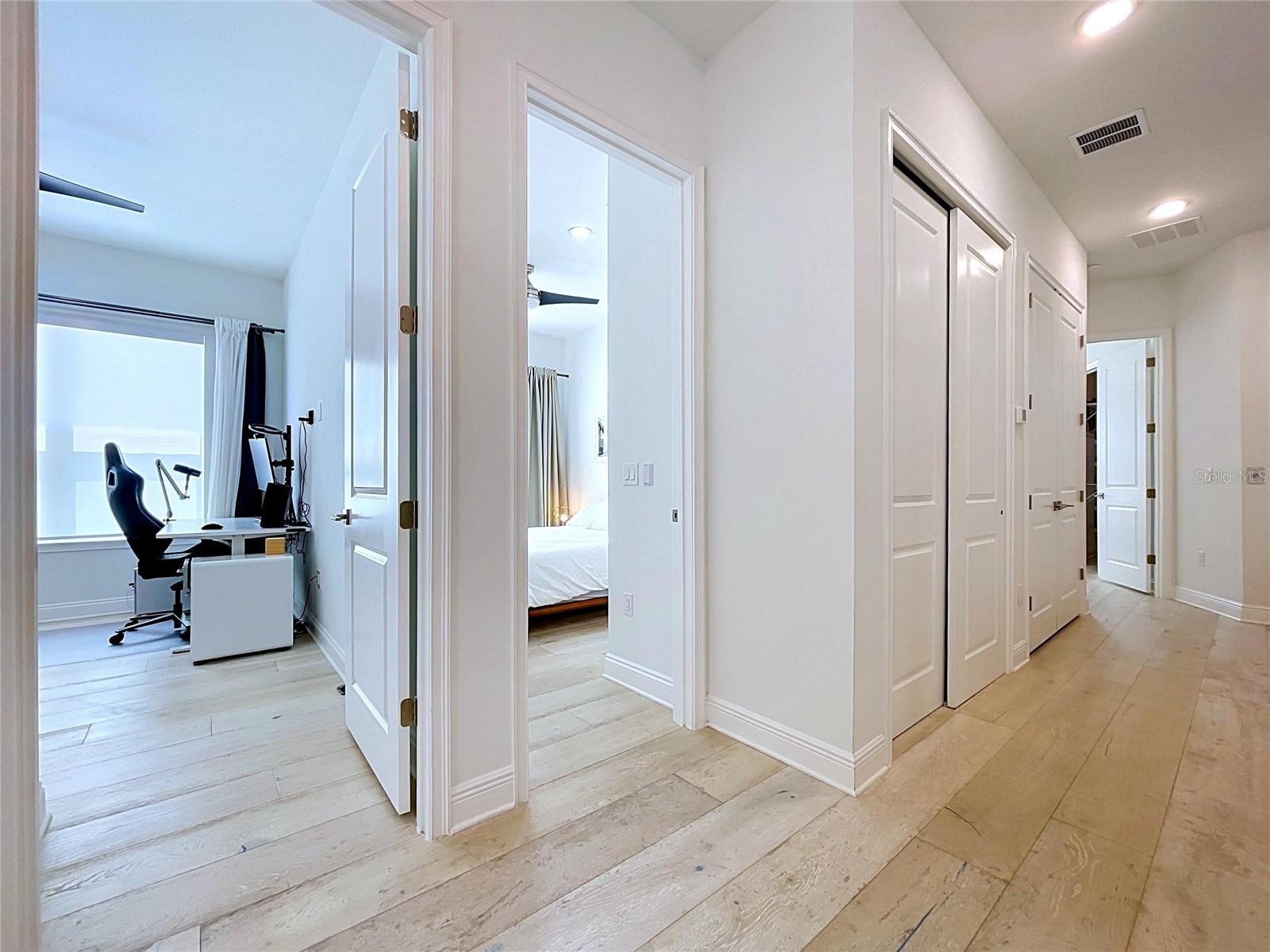 3702 W ROLAND ST #3 — photo 10