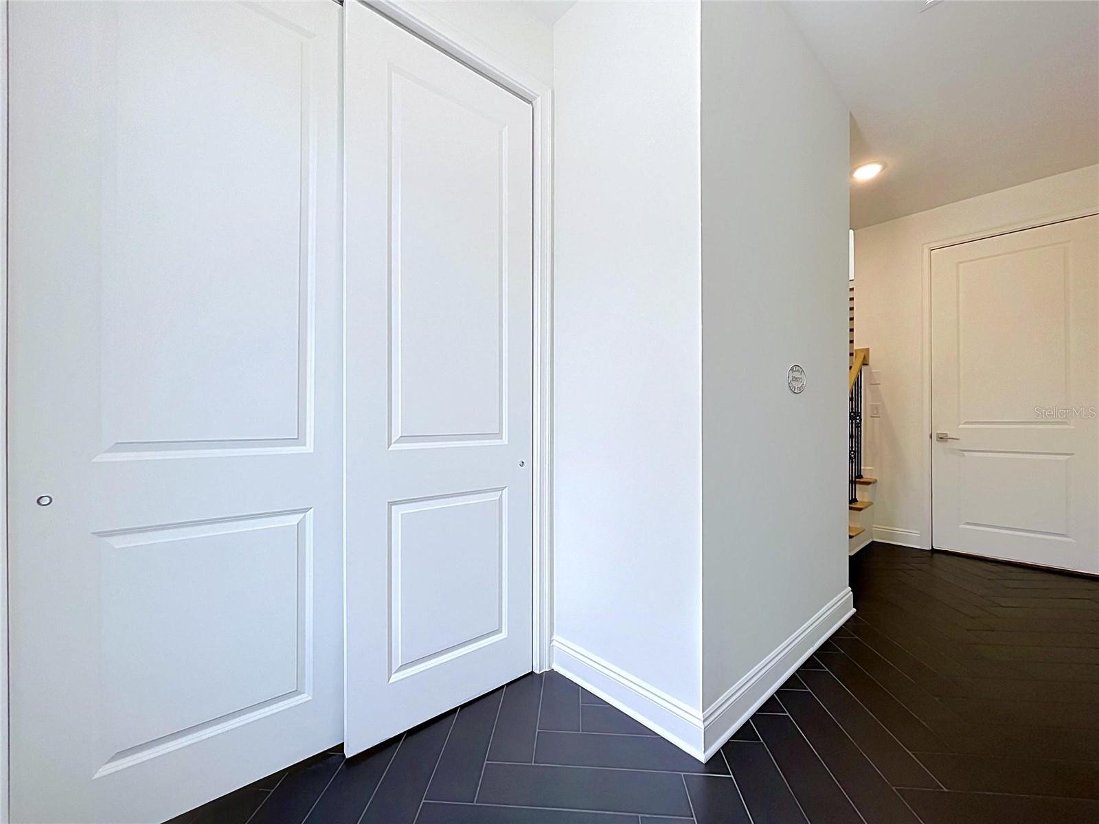 3702 W ROLAND ST #3 — photo 27