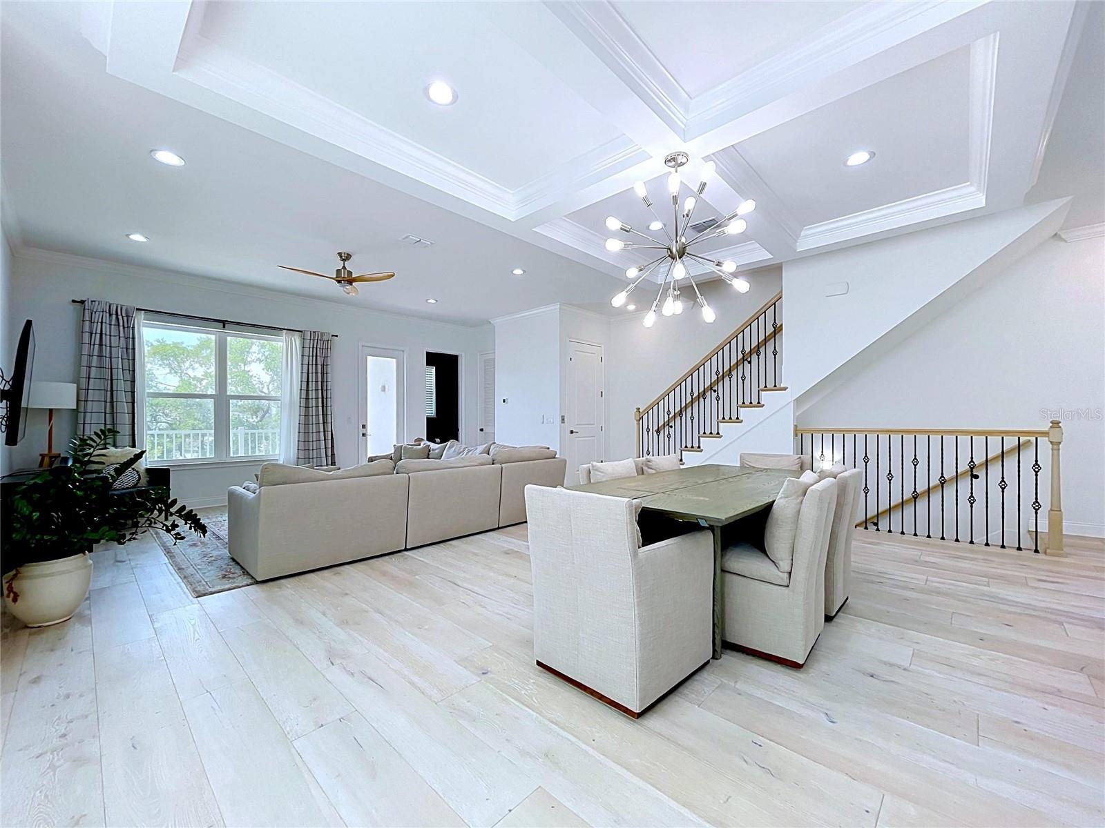 3702 W ROLAND ST #3 — photo 34