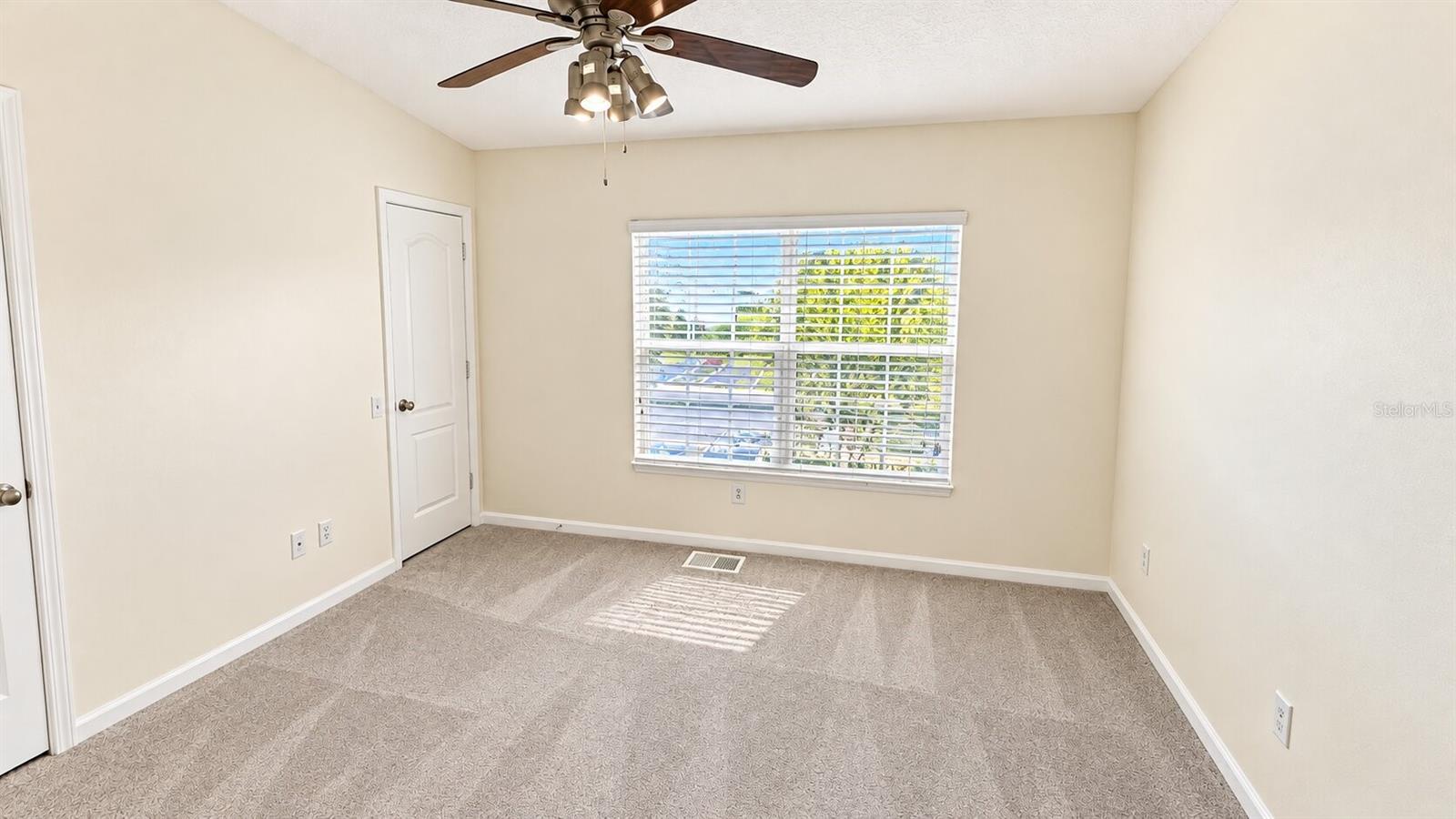 4528 KENNEWICK PL — photo 13