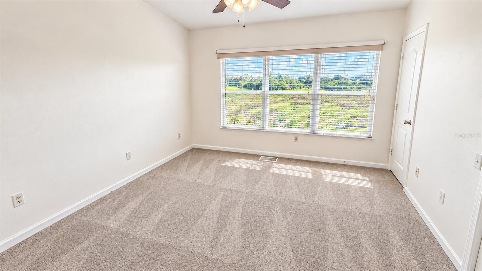4528 KENNEWICK PL — photo 10