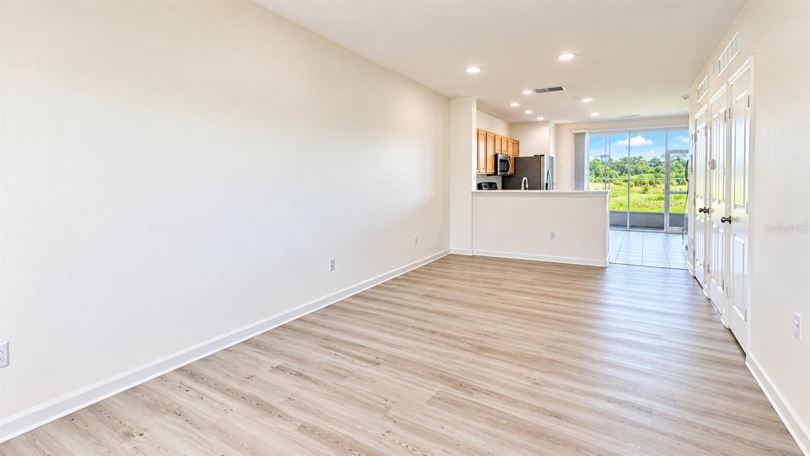4528 KENNEWICK PL — photo 5