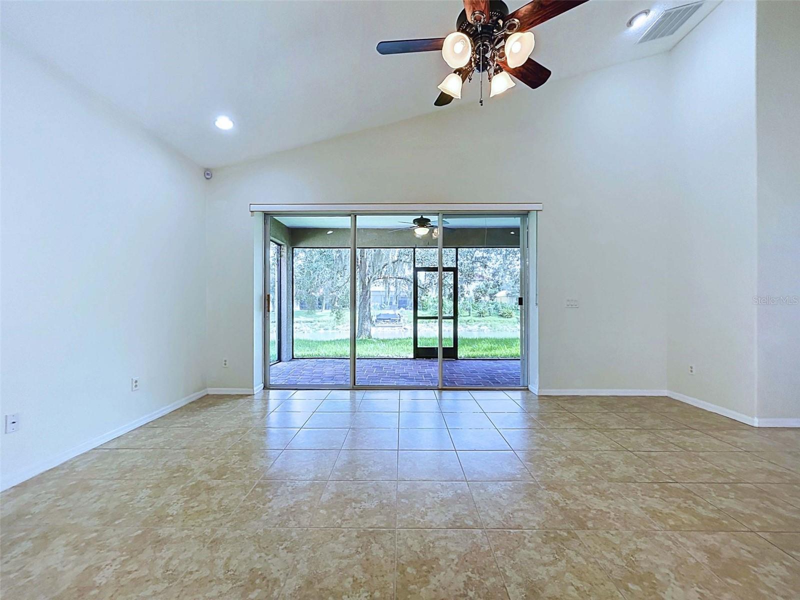 18023 JAVA ISLE DR — photo 36