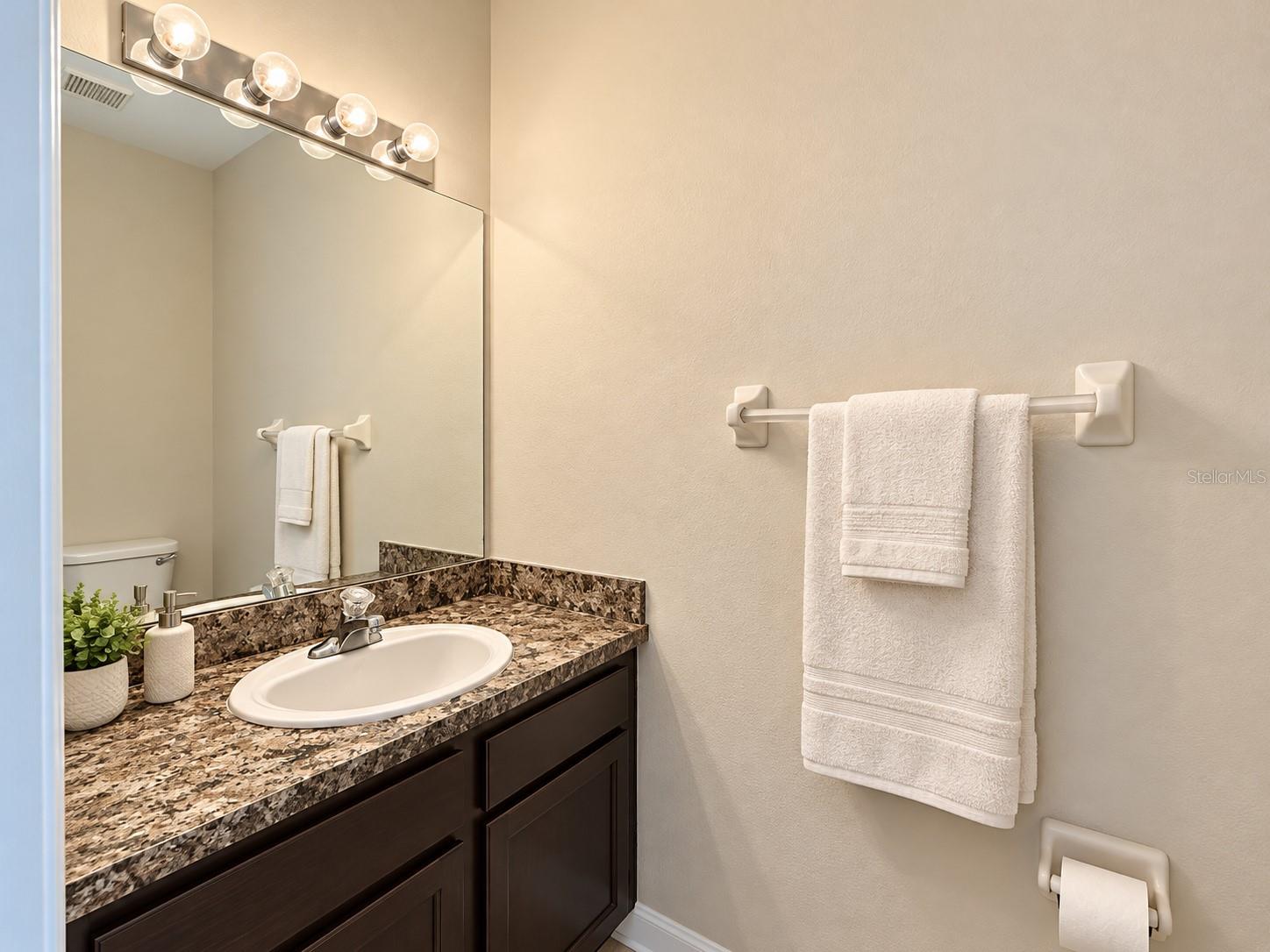 8783 CHRISTIE DR — photo 10