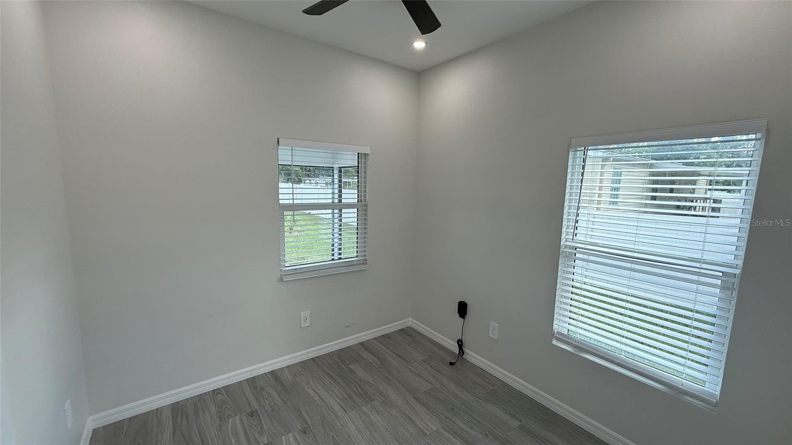 37542 EILAND UNIT#B BLVD — photo 22