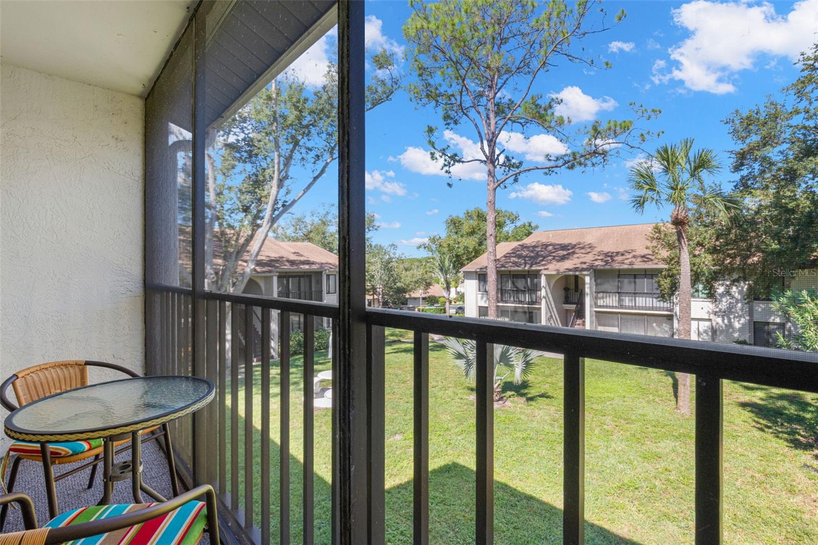 1708 PINE RIDGE WAY E #B2 — photo 17
