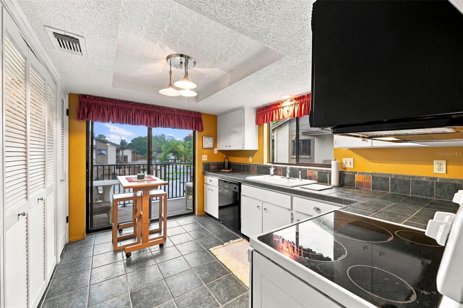 12912 WEDGEWOOD WAY #C — photo 25