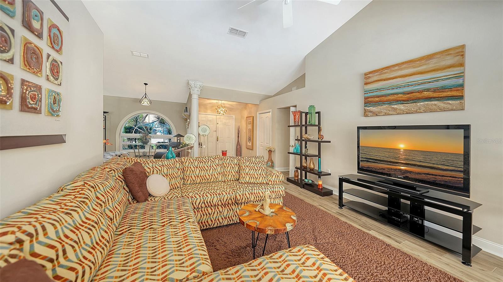 7975 MONTICELLO LN — photo 9