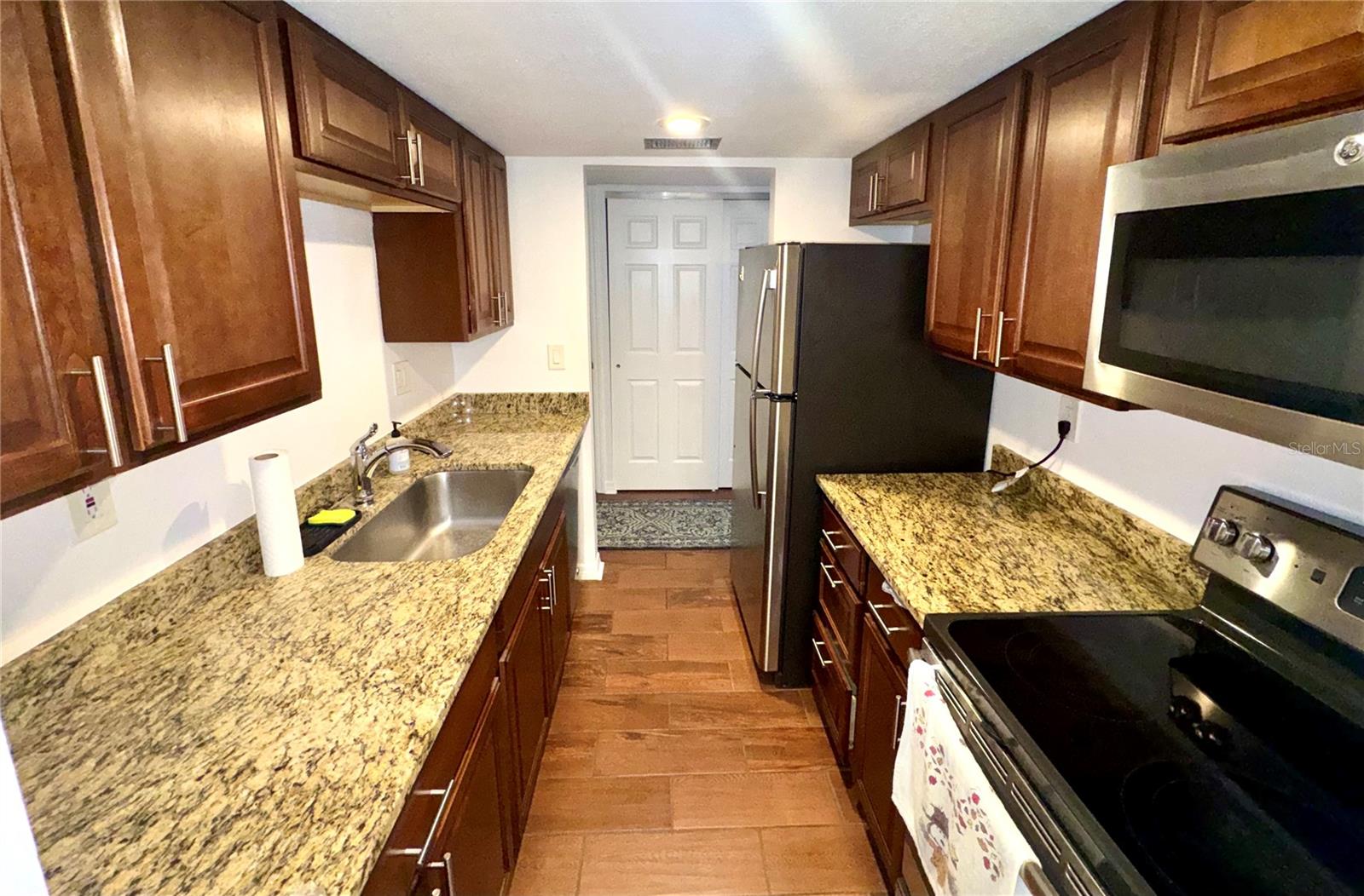 3325 BAYSHORE BLVD #F31 — photo 7