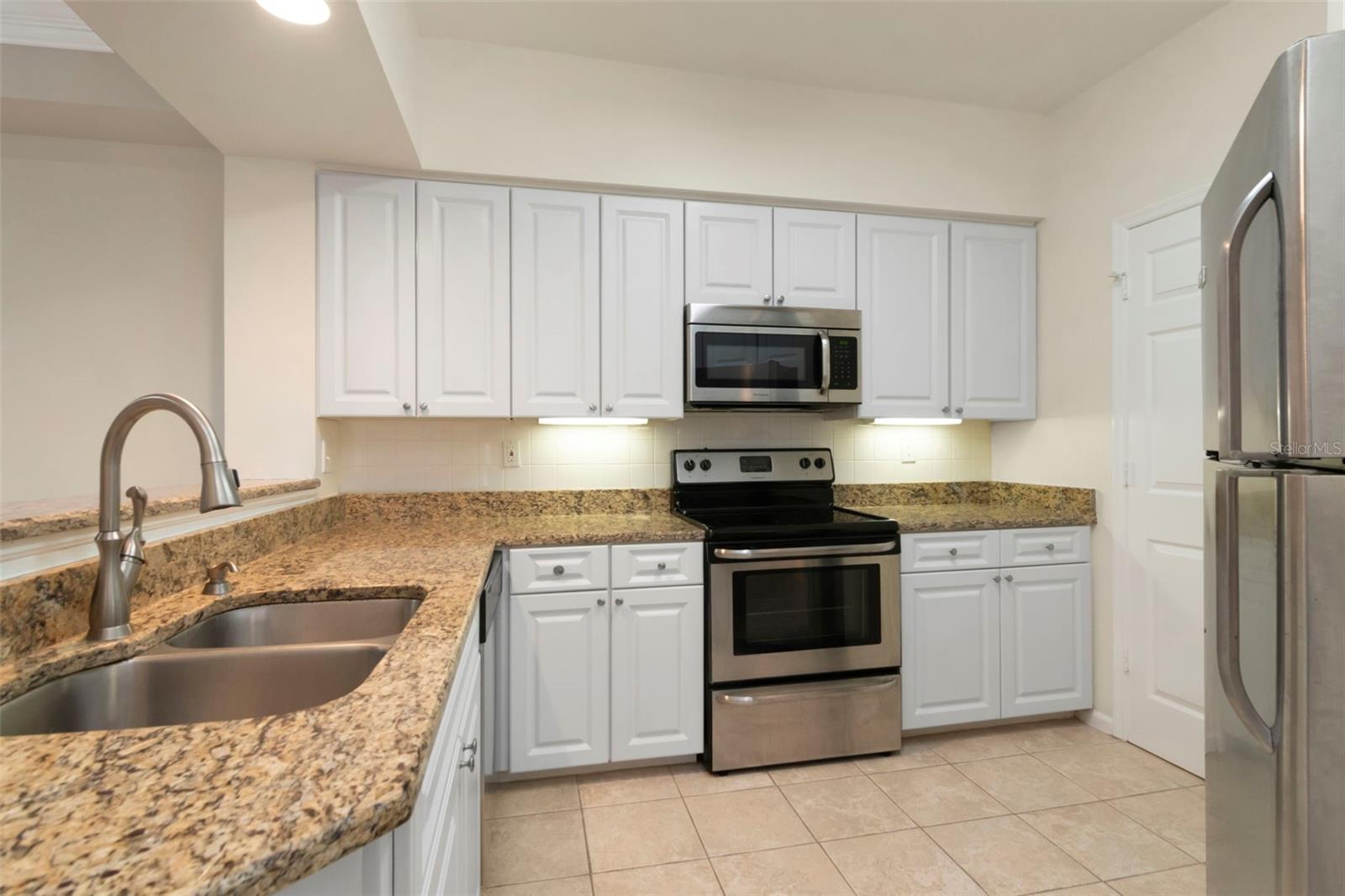 4309 BAY CLUB CIR #4309 — photo 13