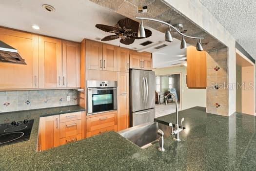17 JEFF RD — photo 32