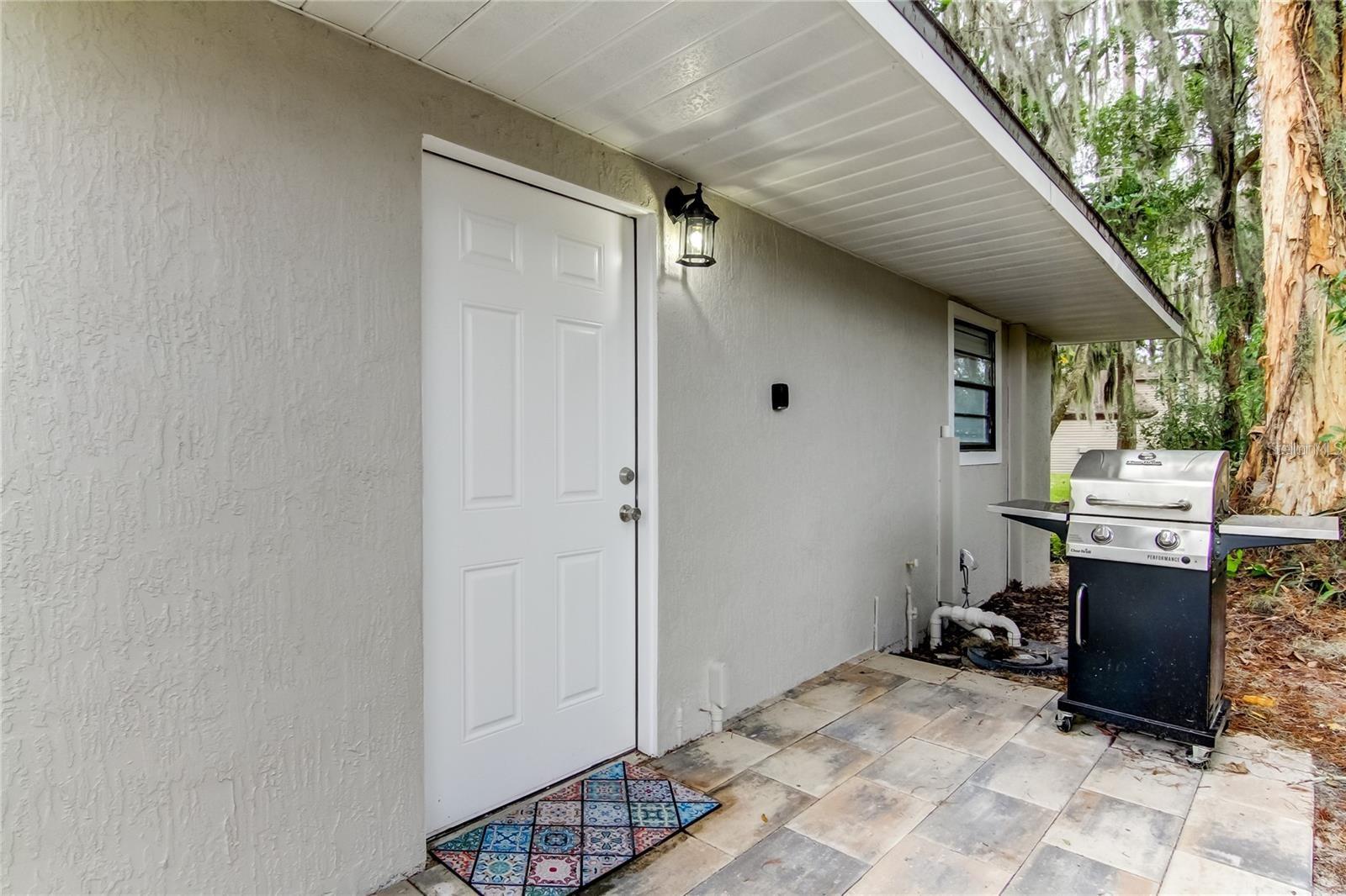 318 DEER COVE LN #B — photo 2