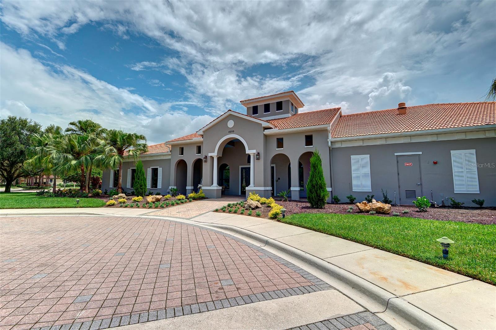 4269 CASCADE FALLS DR — photo 37