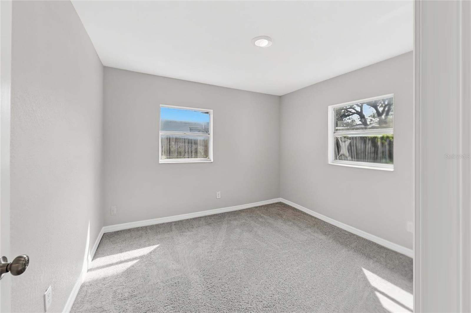 2903 E 97TH AVE — photo 14