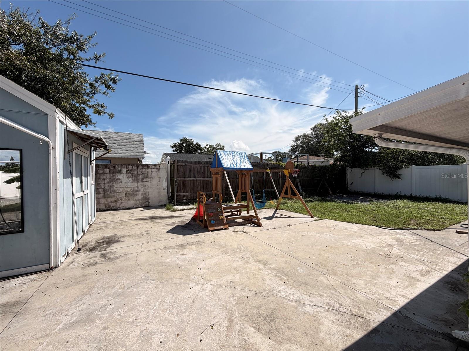 4925 ELDORADO DR — photo 17